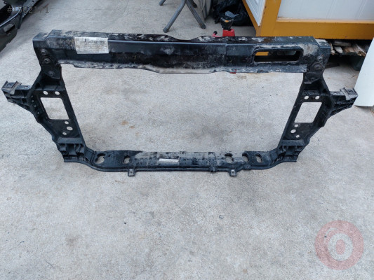 Hyundai i20 çıkma ön panel