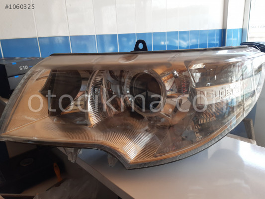 SKODA SÜPER B ZENONSUZ SOL ÖN FAR ÇIKMA