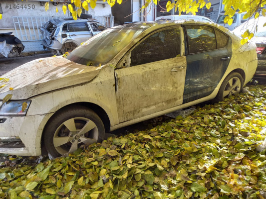 2017-2019 Skoda Octavia Sol Taşıyıcı Orjinal Sökme