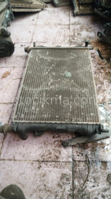 2004-2006 model ford escort çıkma su radyatörü