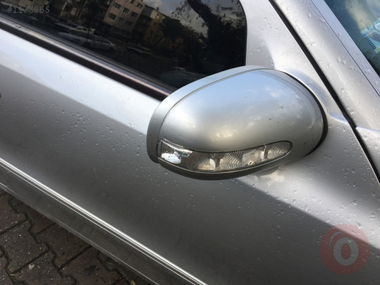 MERCEDES E220 CDİ SAĞ AYNA ÇIKMA ORJİNAL PARÇA