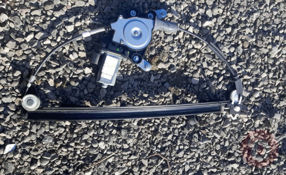 fiat palio çıkma sol ön cam krikosu motorlu