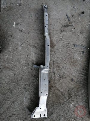 1K1858853B audi a3 2010 göğüs demiri