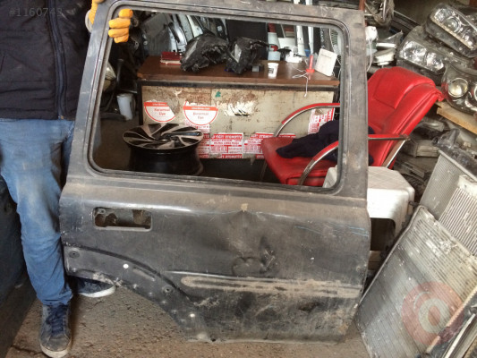 Landrover frelander çıkma arka sağ kapı