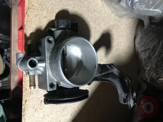 RENAULT MEGANE 1  2.0 8V F3R GAZ KELEBEĞİ