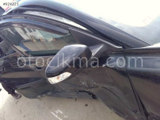 2010 VOLVO XC60 ORİJİNAL SAĞ DİKİZ AYNASI.