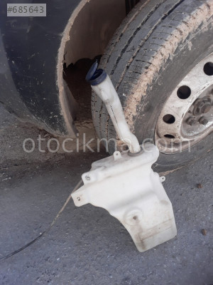 peugeot bipper çıkma cam suyu bidonu