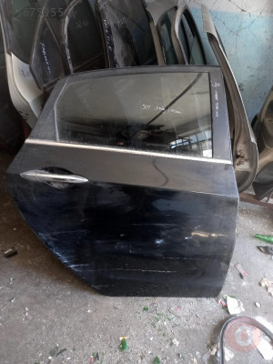 HYUNDAİ İ 30 ÇIKMA HATASIZ SAĞ ARKA KAPI