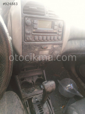 2006 TOYOTA RAV-4 ORİJİNAL KLİMA KONTROL PANELİ.