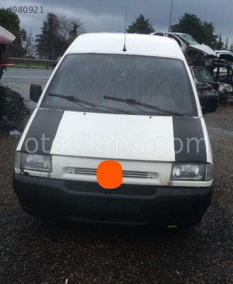 2002 model fiat scudo 1.9 dizel komple kesme ön kasa