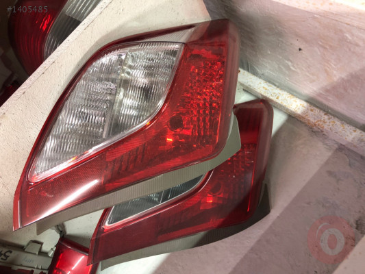 Toyota yaris sağ sol stop
