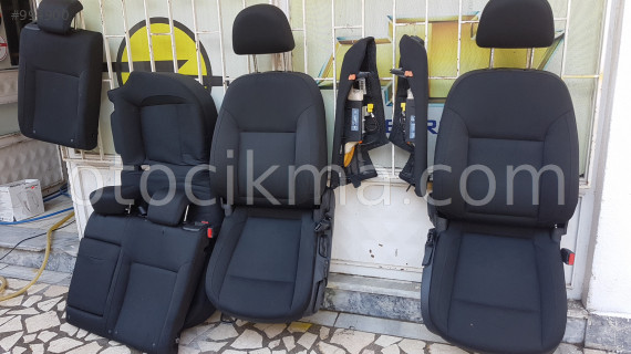 opel insignia koltuk takımları ve orjinal tüm çıkma parçalar