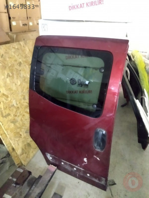 FIAT FIORINO ÇIKMA ORİJİNAL HATASIZ SAĞ SÜRGÜLÜ KAPI