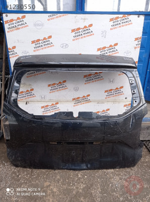 Dacia Duster Arka Bagaj Kapağı