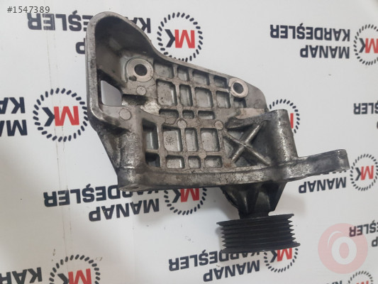 AUDİ Q7 ŞARJ DİNAMOSU BAĞLANTI BRAKETİ 3.0 TDİ 059903143AJ