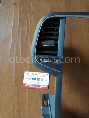 RENAULT MEGANE 4 ORTA KALORİFER ÜFLEMESİ