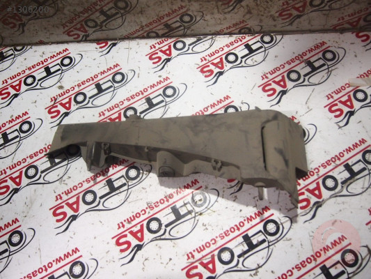Skoda Octavia Sağ Arka Raf Tutucu 1z5867762