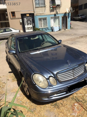 MERCEDES E 270 SAĞ ARKA KAPI KOLU ÇIKMA