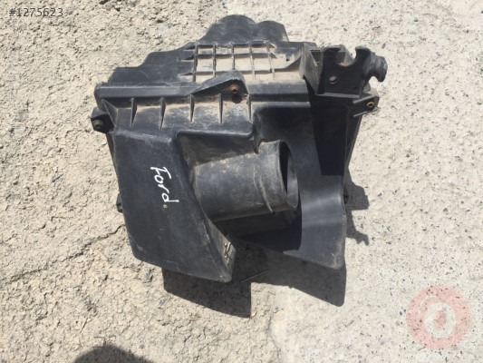 Ford Transit Hava Filtre Kutusu