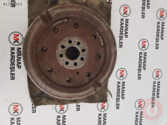 AUDİ Q3 VOLANT 6 İLERİ DSG 04L105266D 04L105266AG
