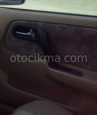 2000 NİSSAN PRİMERA 1.8 HATASIZ KAPI KOLÇAĞI.