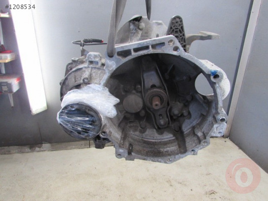 VOLKSWAGEN PASSAT B6 10- 1.6 CAYC ŞANZIMAN 0A4300046K