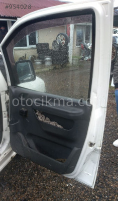 2002 fiat scudo 1.9 dizel çıkma sağ ön dolu kapı