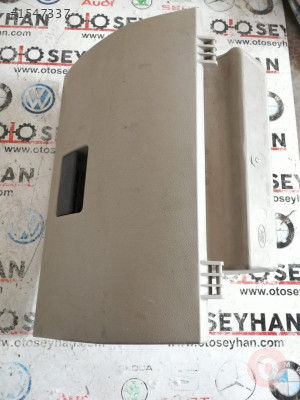 2S61-A06024 Ford fiesta 2005 torpido kapağı
