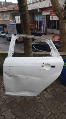 FORD FOCUS 3,5 SOL ARKA KAPI MAHİR OTO'DAN ÇIKMA ORİJİNAL