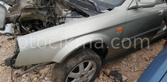 Chevrolet evanda sol arka çamurluk