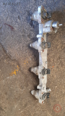 ford escort 16v ztec 1.6 çıkma benzin enjektörleri