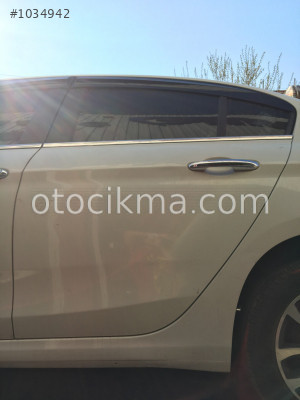 FİAT EGEA SOL ARKA KAPI DOLU