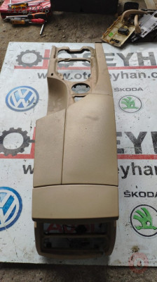 51167034086 bmw 5 serisi e60 orta konsol