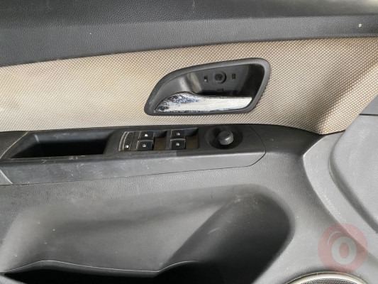 CHEVROLET CRUZE SOL ÖN KAPI CAM KUMANDA DÜĞMESİ