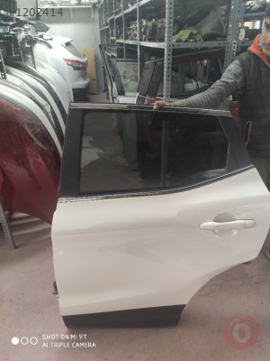 Qashqai 2014 sonrası kapı