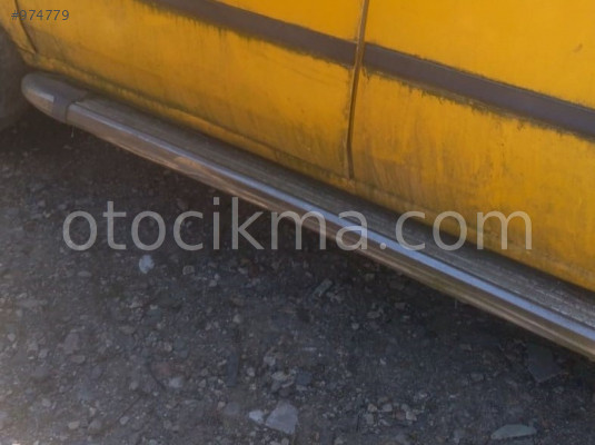 2005 model fiat doblo 1.9 jtd çıkma sol ön kapı basamak