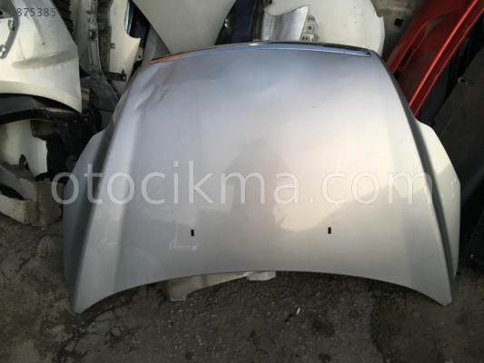 2010 ford focus ön kaput