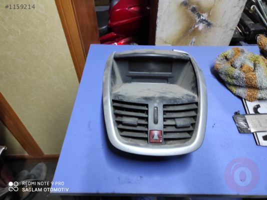 PEUGEOUT 207 ÇIKMA  ORTA HAVALANDIRMA