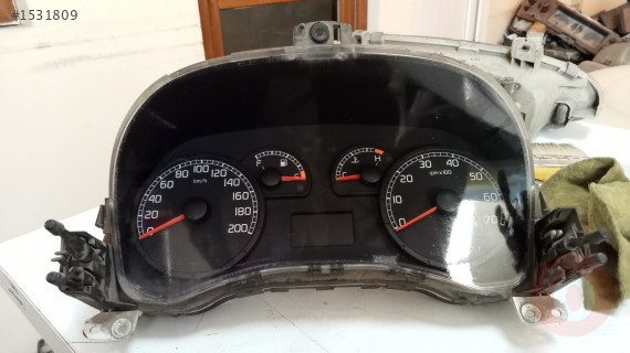 Fiat doblo 1.9 jtd çıkma kilometre saati 55500046010