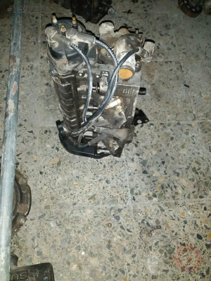 renault R11 silindir kapağı çıkma parça mısırcıoğlu oto