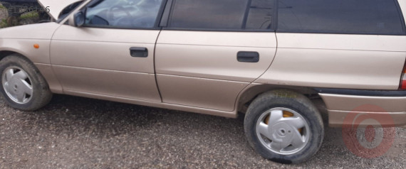 1998 opel astra f station 8v çıkma sol yan panel