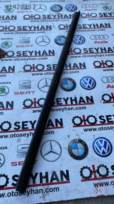 6V0837480B skoda fabia sağ ön kapı iç cam sıyırıcı fitil