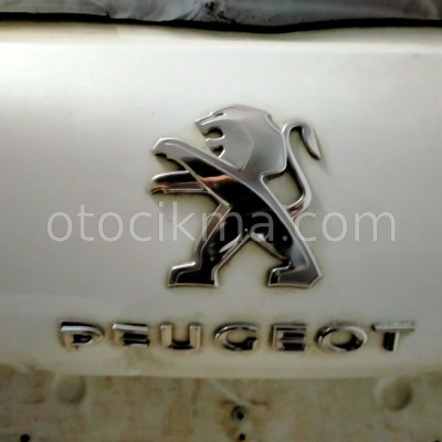 Peugeot 2008 bagaj arması