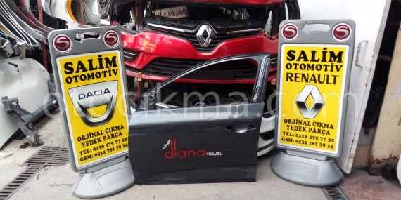 Renault Megane 4 çıkma orjinal sol ön kapı ve diğer parçalar