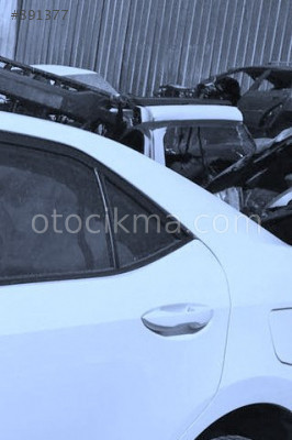 2017 TOYOTA COROLLA ÇIKMA 1.3 SOL KELEBEK CAMI.