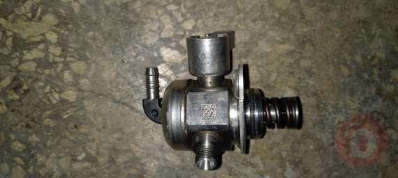 04E127025D - VW 1.4 TSİ -1.2 TSİ Yakıt Pompası Orjinal Çıkma