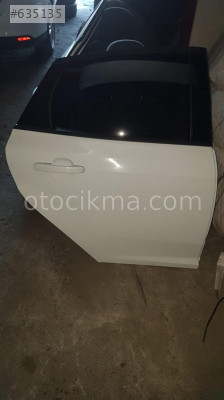 Ford Focus 2015-18 Sağ arka kapı beyaz hatasız orjinal çıkma