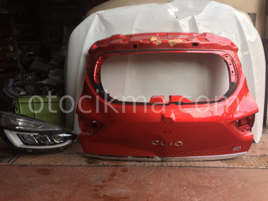 Renault clio 4 çıkma orjinal kırmızı bagaj kapağı