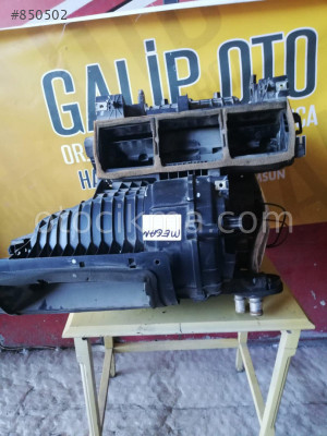 MEGANE 2 KALORİFER KAZANI ORJİNAL ÇIKMA