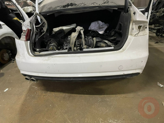 AUDİ A4 2015 ARKA TAMPON ORJİNAL ÇIKMA PARÇA